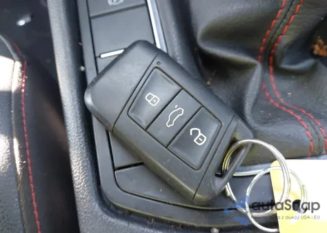 2019 Volkswagen Jetta Gli 2.0T 35Th Anniversary Edition/2.0T Autobahn/2.0T S из США, поврежденный, VIN 3VW5T7BU0KM181801